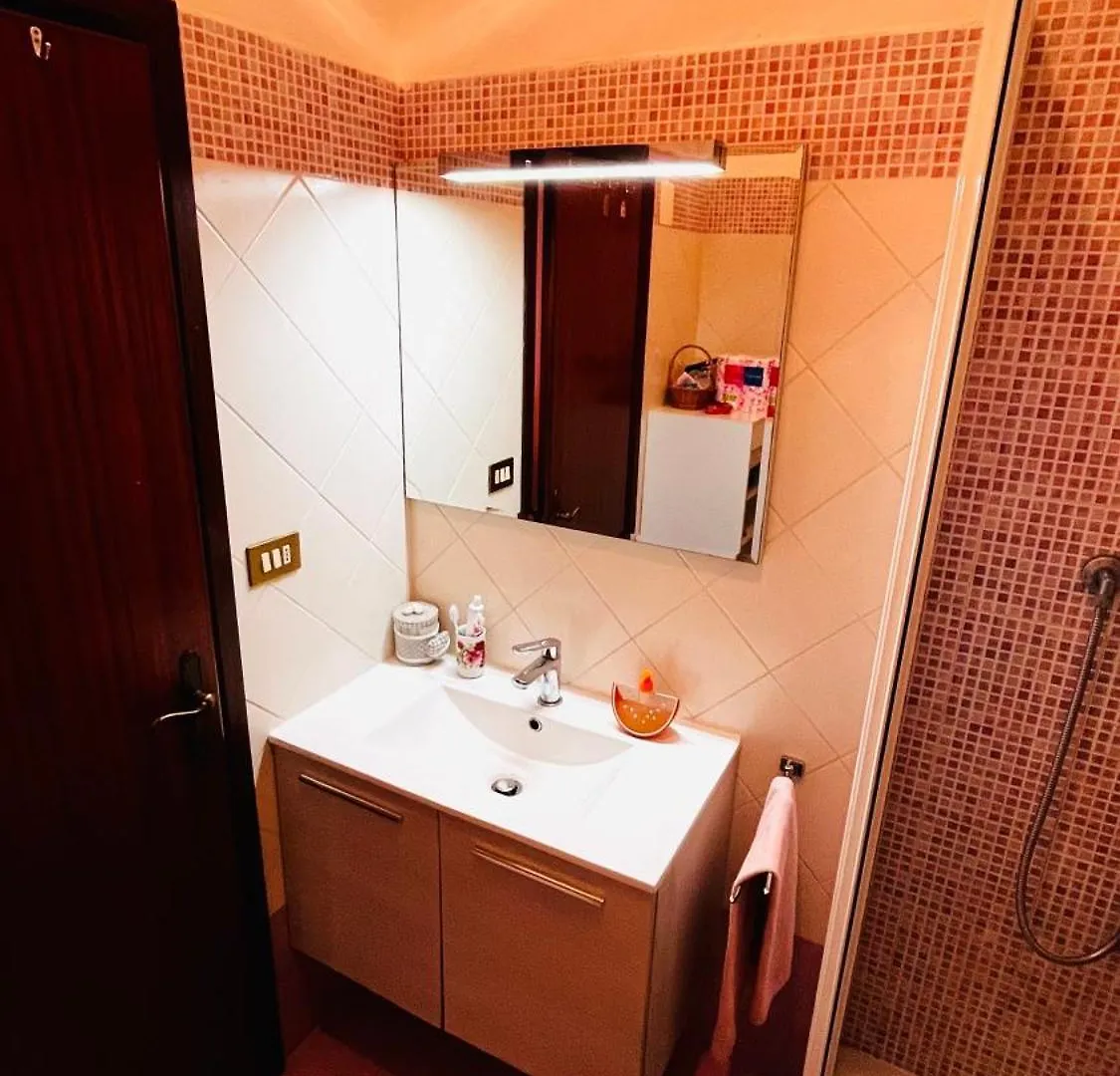 La Casa Di Rosy Apartment Follonica 0*,  Italy