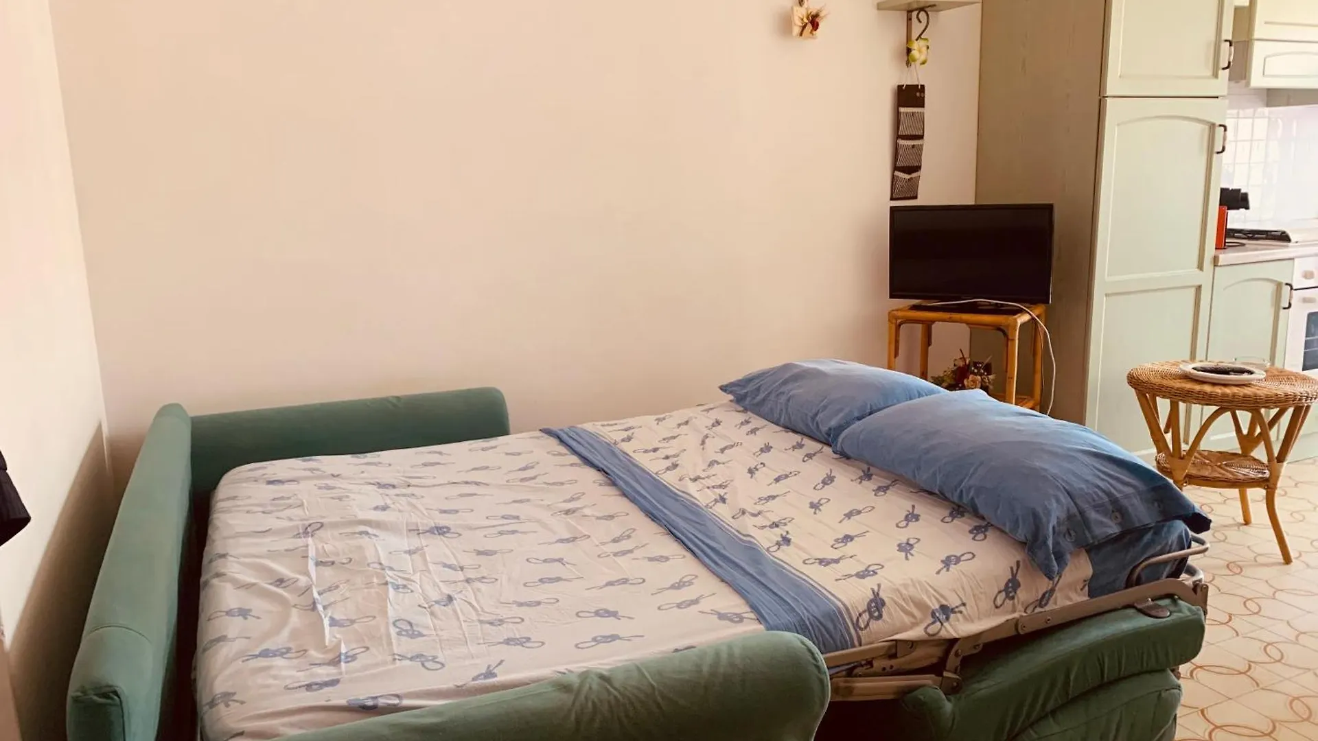 La Casa Di Rosy Apartment Follonica 0*,  Italy